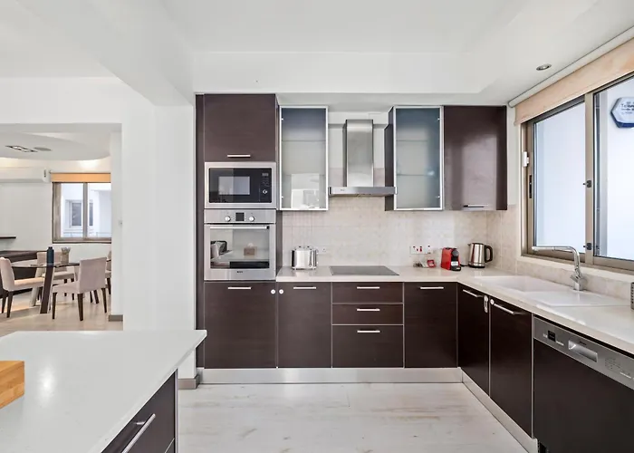 Apartmán Parkside 2 Bedroom Larnaca